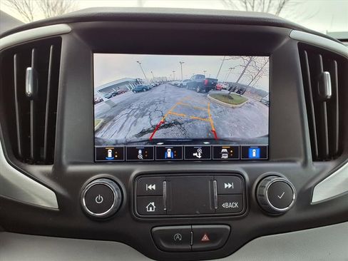 Certified 2022 GMC Terrain SLT w/ Tech Package image 7