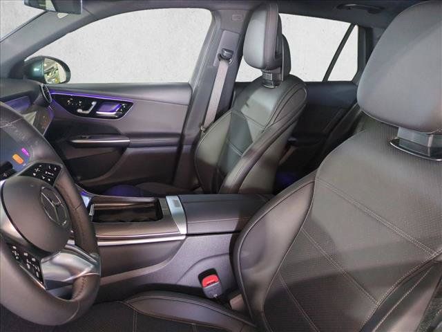 Used 2026 Mercedes-Benz GLC 300 image 16