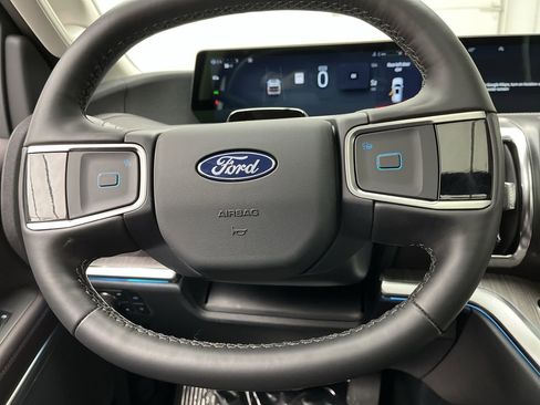 New 2026 Ford Expedition Max Platinum w/ Platinum Ultimate Package image 17