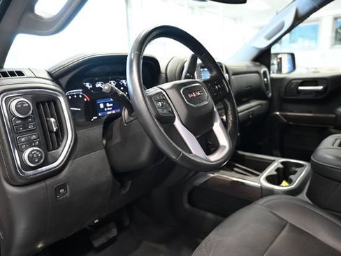 Used 2021 GMC Sierra 1500 SLT w/ SLT Premium Plus Package AWD/4WD image 22