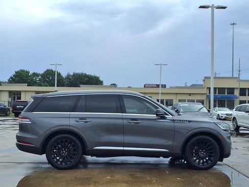 Certified 2022 Lincoln Aviator Reserve w/ Equipment Group 201A RWD image 21