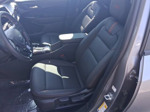 Used 2025 Chevrolet Trax RS w/ Driver Confidence Package FWD image 12