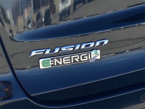 Used 2019 Ford Fusion Energi Titanium image 9