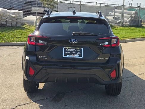 Certified 2024 Subaru Crosstrek 2.5i Limited w/ Crosstrek Mirror Package AWD/4WD image 12