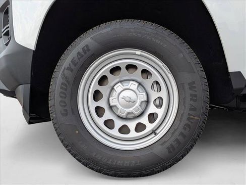 New 2026 Chevrolet Colorado W/T image 18