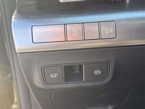 Certified 2025 Hyundai Kona Limited image 21