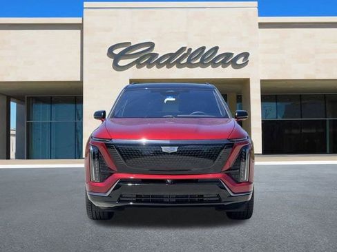 New 2026 Cadillac Vistiq Sport image 8