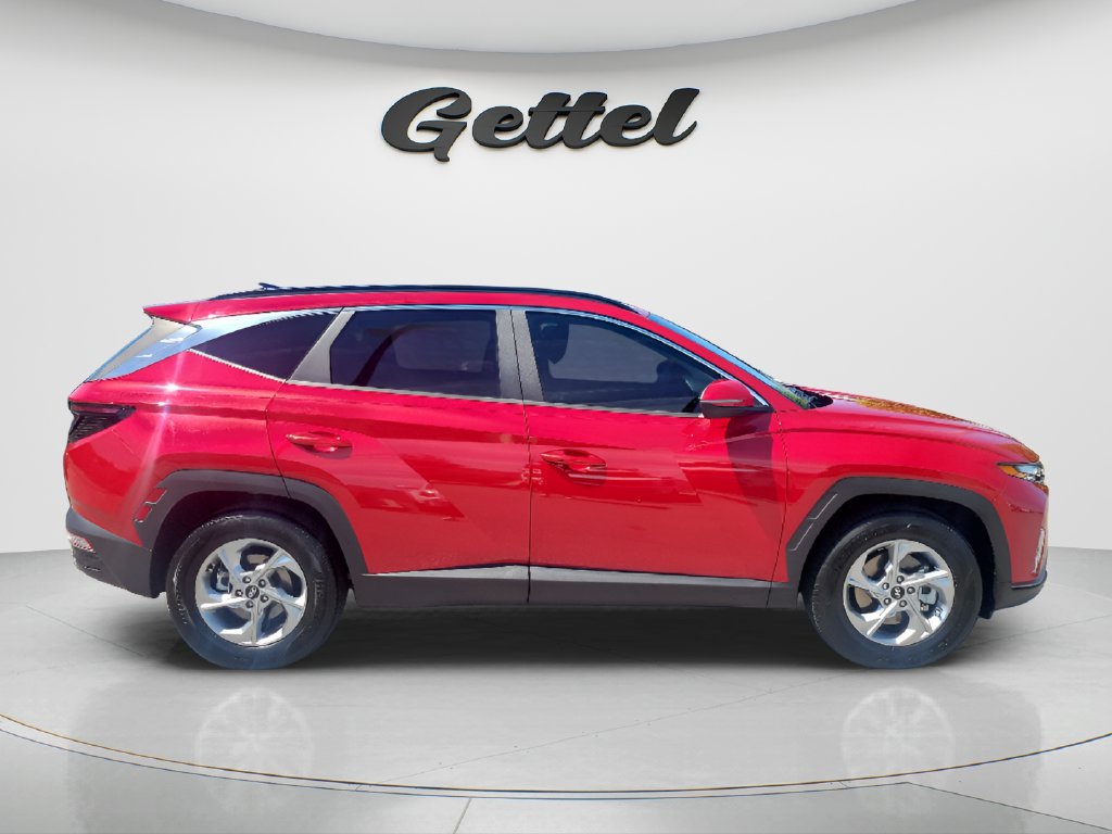 Used 2022 Hyundai Tucson SEL FWD image 3