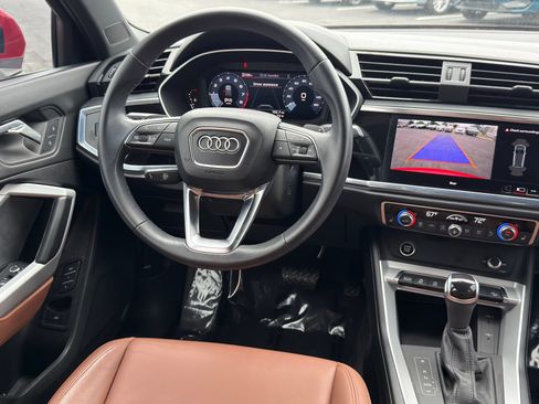 Used 2023 Audi Q3 2.0T Premium w/ Convenience Package AWD/4WD image 28