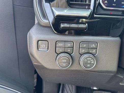 New 2026 Chevrolet Silverado 3500 High Country w/ High Country Premium Package image 15