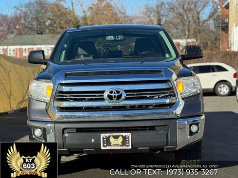 Used 2017 Toyota Tundra SR5 AWD/4WD image 2