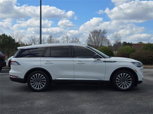Used 2023 Lincoln Aviator Reserve w/ Elements Package Plus RWD image 6