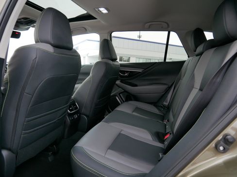 Certified 2023 Subaru Outback Onyx Edition XT image 33