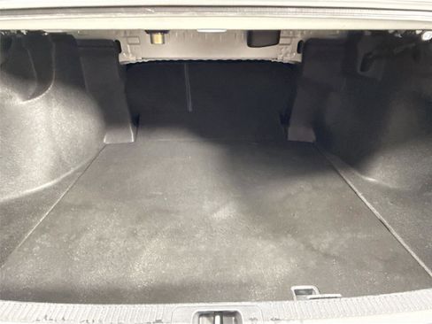 Certified 2022 Toyota Camry XLE image 36