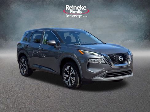 Used 2023 Nissan Rogue SV FWD image 3