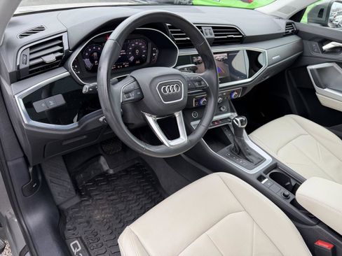 Used 2023 Audi Q3 2.0T Premium w/ Convenience Package image 13