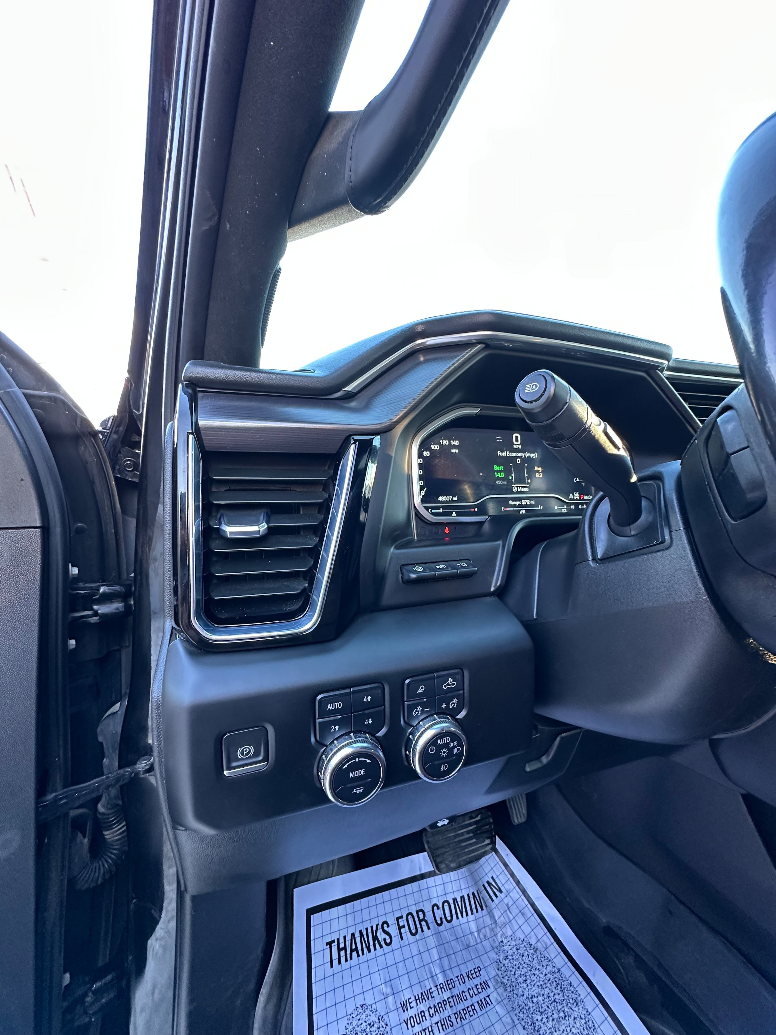 Used 2024 GMC Sierra 2500 Denali Ultimate AWD/4WD image 18