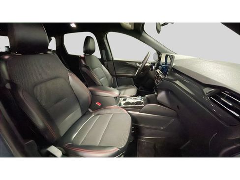 Used 2026 Ford Escape ST-Line w/ Tech Pack #1 AWD/4WD image 17