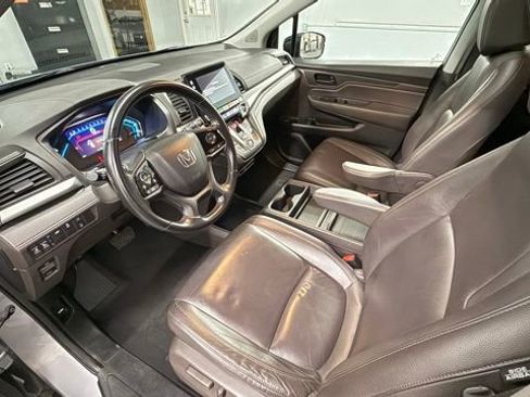 Used 2018 Honda Odyssey EX-L image 14