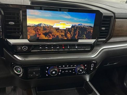 Used 2023 Chevrolet Silverado 1500 High Country w/ High Country Premium Package image 20