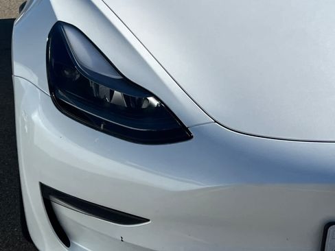 Used 2023 Tesla Model 3 Standard Range RWD image 14