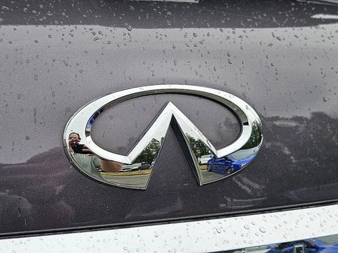 Certified 2024 INFINITI QX80 Luxe image 14