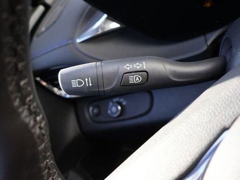 New 2026 Buick Envista Sport Touring FWD image 32