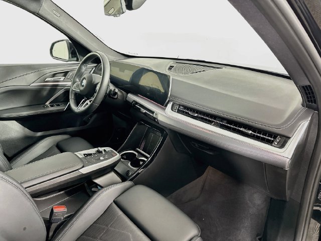 Used 2026 BMW X1 xDrive28i AWD/4WD image 30