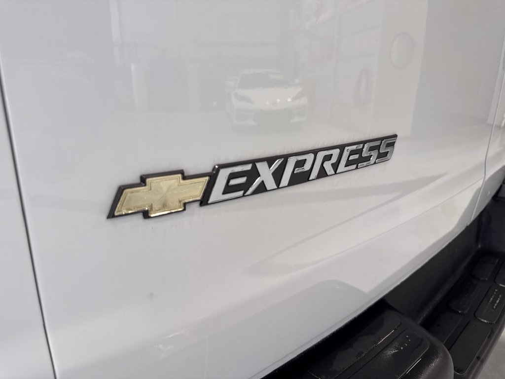 New 2025 Chevrolet Express 2500 w/ Driver Convenience Package RWD image 52