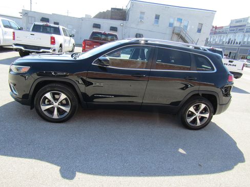 Used 2021 Jeep Cherokee Limited w/ Trailer Tow Group image 6