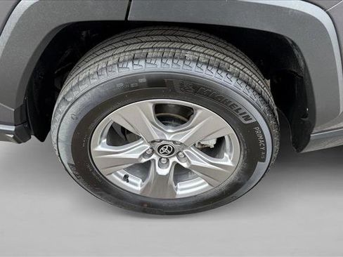 Used 2025 Toyota RAV4 XLE image 9