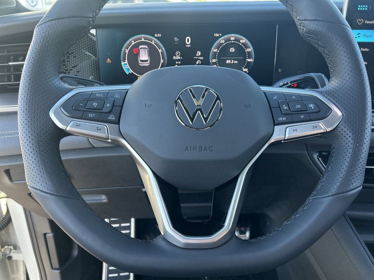 New 2026 Volkswagen Tiguan SE R-Line FWD image 19