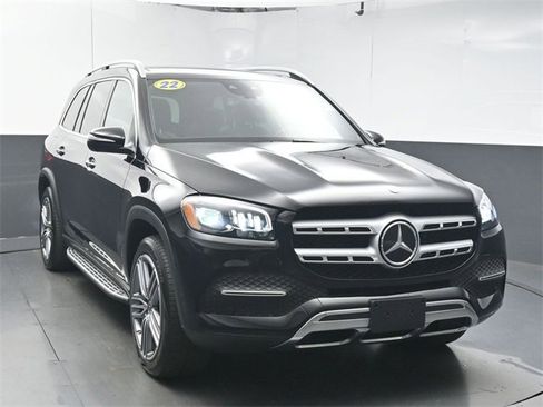 Used 2022 Mercedes-Benz GLS 450 4MATIC image 2