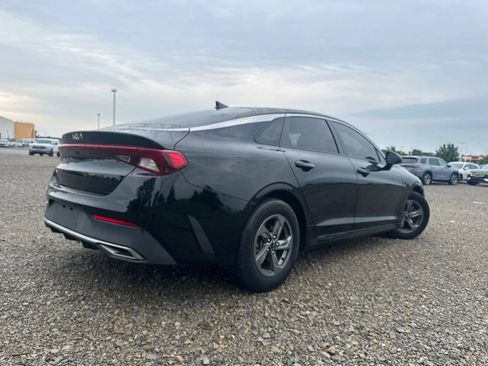 Used 2022 Kia K5 LX FWD image 9
