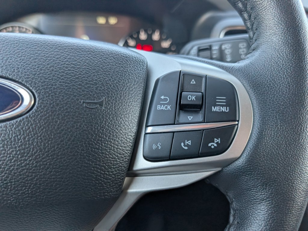 Certified 2024 Ford Explorer XLT w/ Equipment Group 202A AWD/4WD image 18