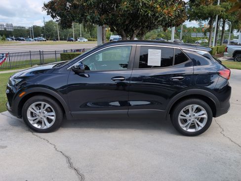 Used 2020 Buick Encore GX Preferred w/ Cold Weather Comfort Package FWD image 7