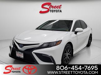 Certified 2022 Toyota Camry SE video 1