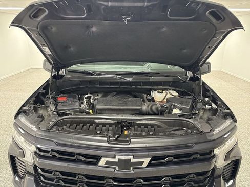 Used 2023 Chevrolet Silverado 1500 RST image 17