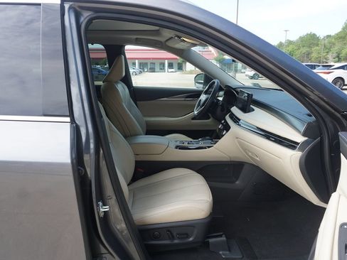 Used 2023 INFINITI QX60 Luxe w/ Cargo Package FWD image 17