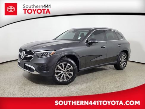 Used 2024 Mercedes-Benz GLC 300 image 1