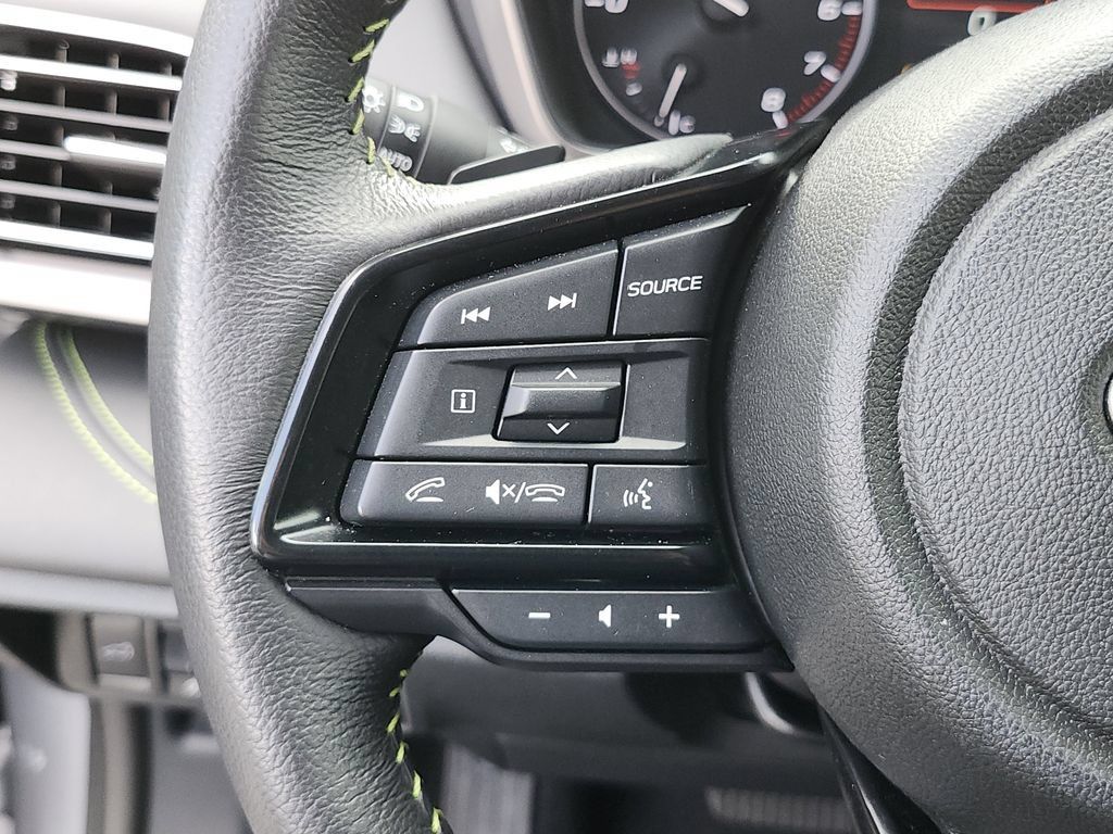 Used 2025 Subaru Outback Onyx Edition AWD/4WD image 26
