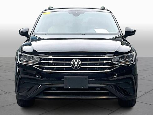 Used 2022 Volkswagen Tiguan SE image 4