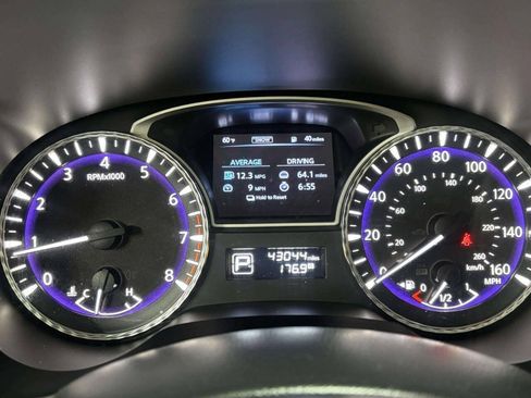 Used 2015 INFINITI QX60 Luxe w/ Premium Plus Package AWD/4WD image 36