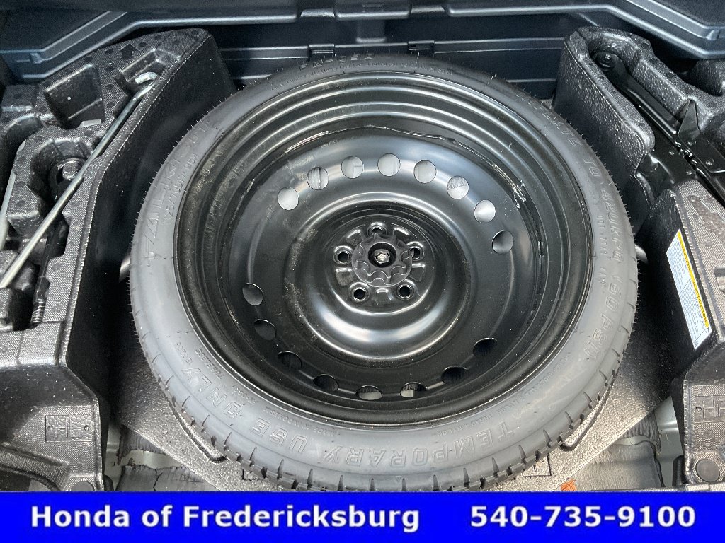Used 2021 Toyota Corolla SE FWD image 34