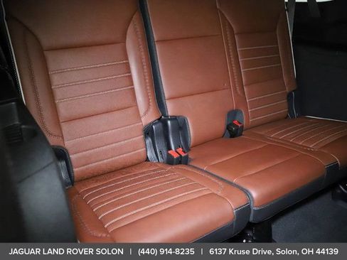 Used 2023 GMC Yukon XL Denali Ultimate AWD/4WD image 33