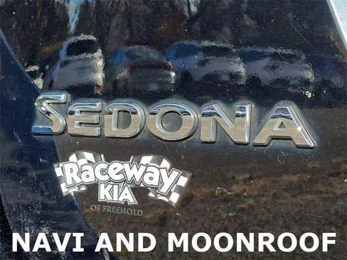 Certified 2019 Kia Sedona SX image 35