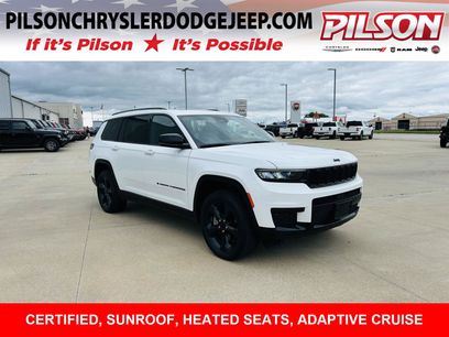 Used 2024 Jeep Grand Cherokee L Laredo