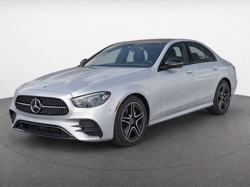 Used 2021 Mercedes-Benz E 450 4MATIC Sedan image 1
