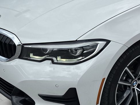 Used 2020 BMW 330i xDrive Sedan w/ Convenience Package AWD/4WD image 6