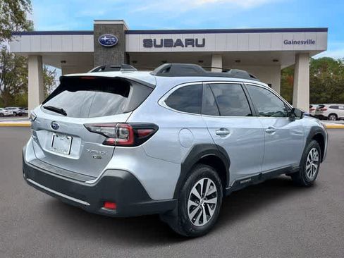 Certified 2025 Subaru Outback Premium AWD/4WD image 6